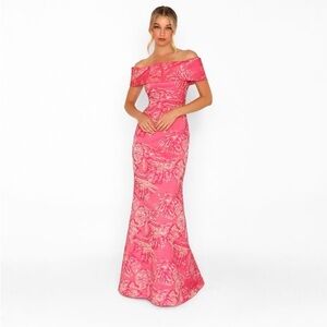 Nicole Bakti 8 New never worn MOB dusty rose. The stock photo shows in hot pink.